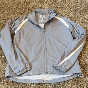 Women’s golf wear under armour jacket. Size small